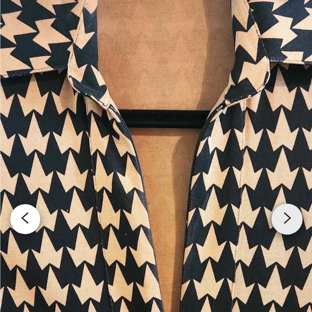 Vintage Diane von Furstenberg women’s 4 Tan Printed Silk Dress Zip Front - Picture 4 of 5